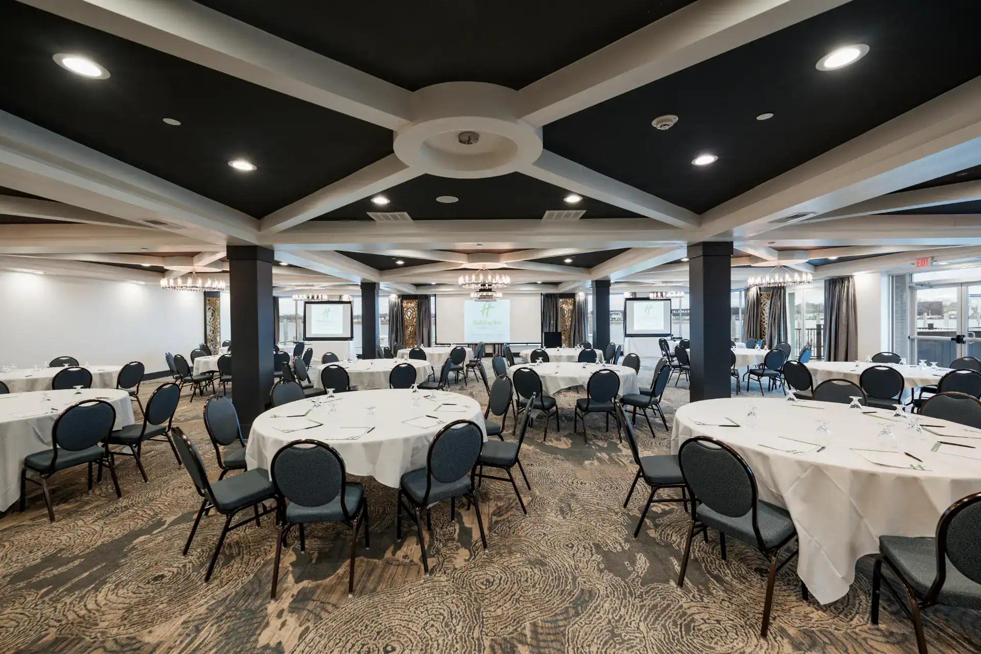 Spring Lake Holiday Inn Meeting Spaces 01 (1)